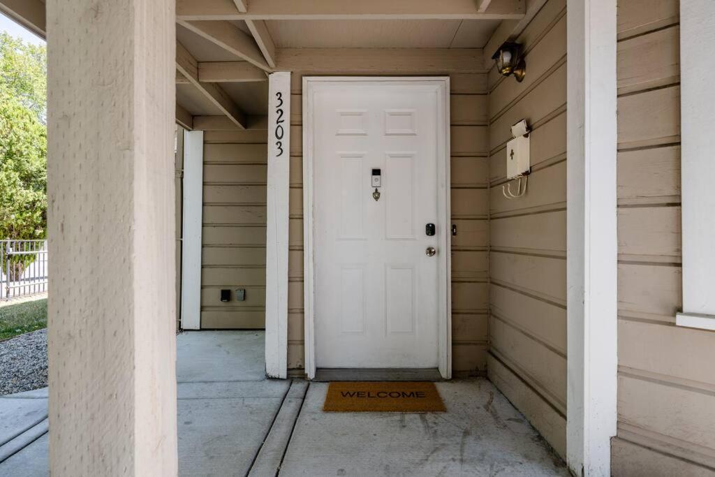 *2Bdr Victorian Home Away From Home - *Central Loc Σακραμέντο Εξωτερικό φωτογραφία