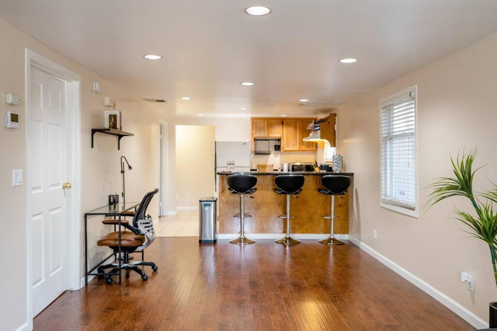 *2Bdr Victorian Home Away From Home - *Central Loc Σακραμέντο Εξωτερικό φωτογραφία
